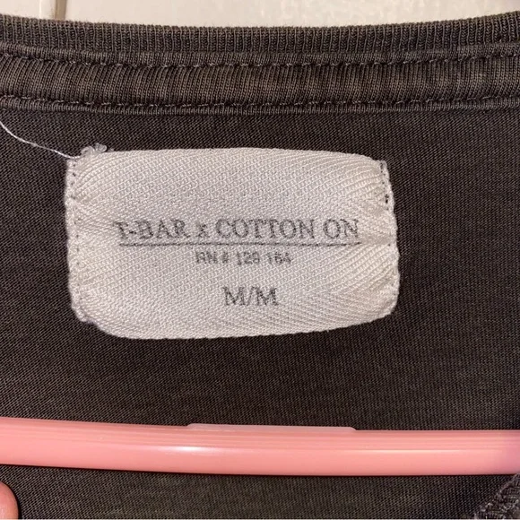 T-Bar x Cotton On Medium Faded Black Short Sleeve Tee with Modern Graphic - Picture 2 of 15